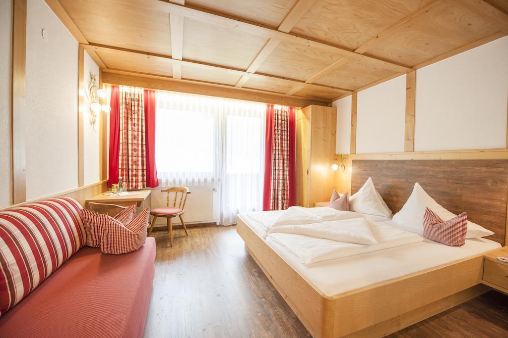 Hotel Angelika Нойштифт-им-Штубайталь Экстерьер фото